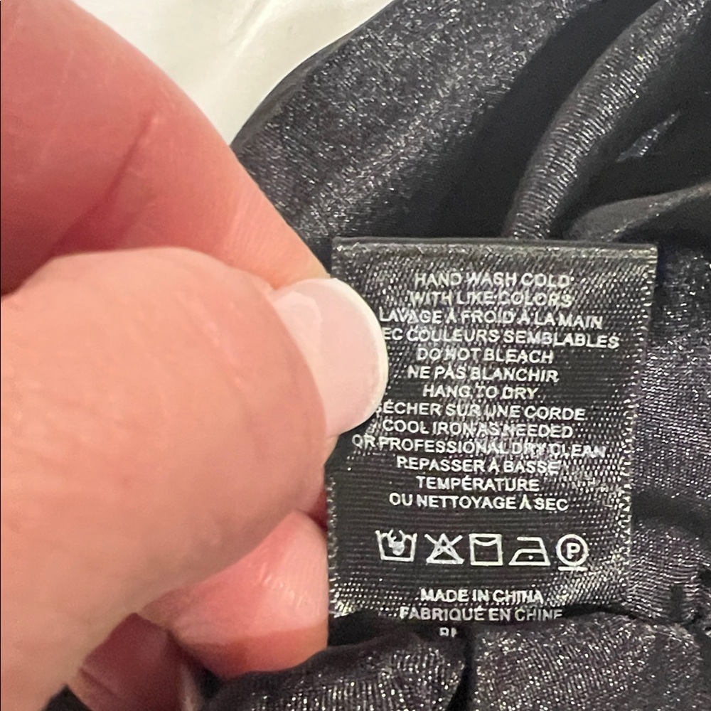 NWT Generation Love Mika Black Satin Skirt Size 0 - Picture 12 of 12